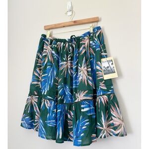 NEW Trovata Tropical Tiered Coastal Beachy Skirt in Palm Print